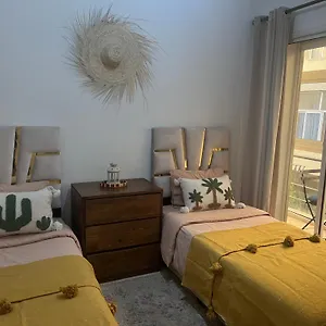  Apartment Moja House